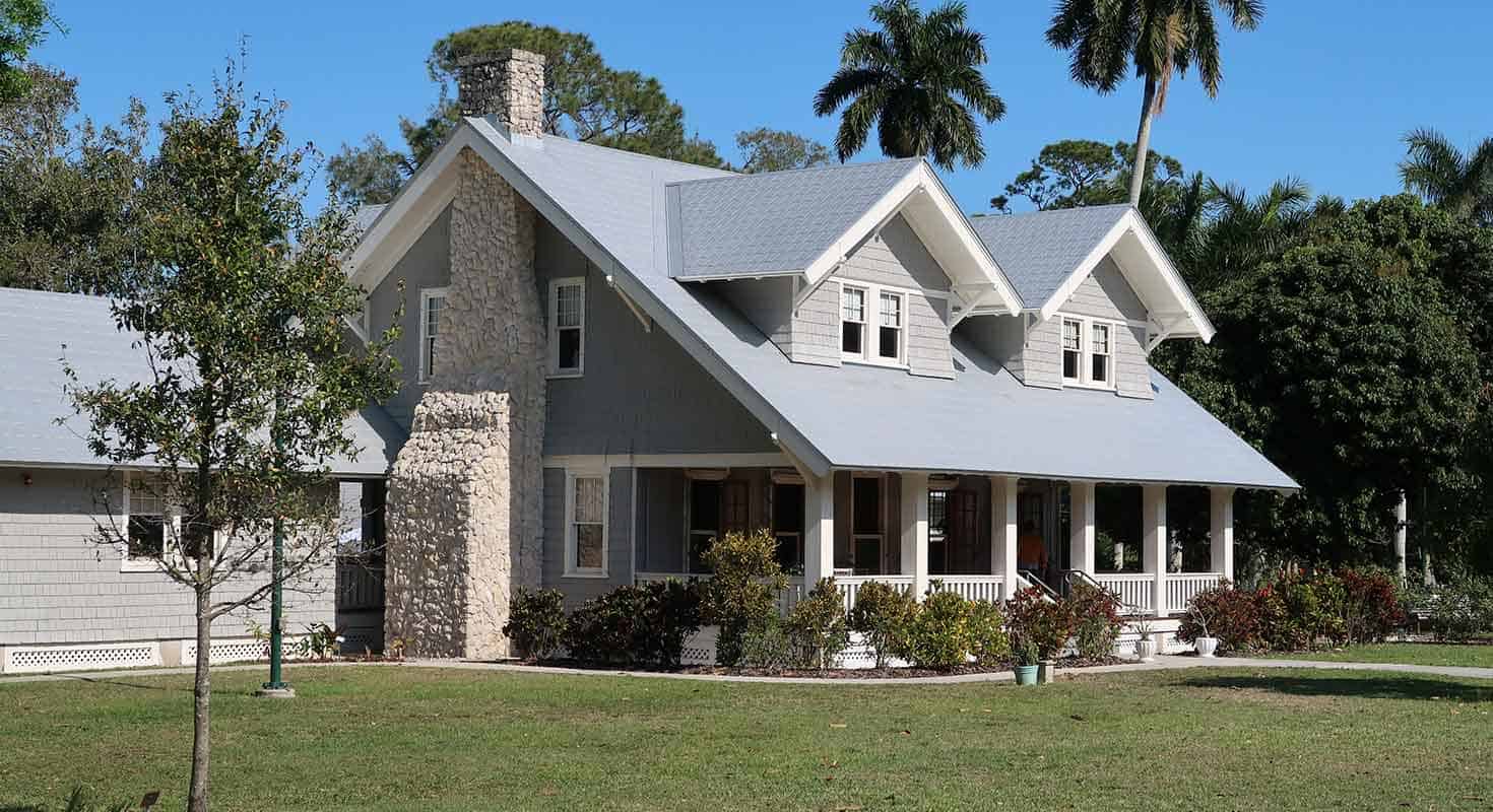 Can a water leak cause foundation problems